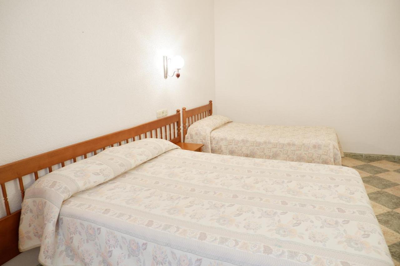 Apartamentos Santiago Lanjaron Bagian luar foto